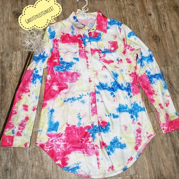 NWT Casual Graffiti Ink Print Blouse - Picture 1 of 6